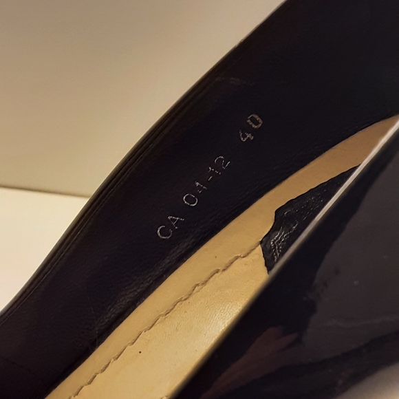 AUTHENTIC CHRISTIAN DIOR MISS DIOR PEEP TOE PUMPS IN BLACK PATENT 40 - Picture 5 of 8